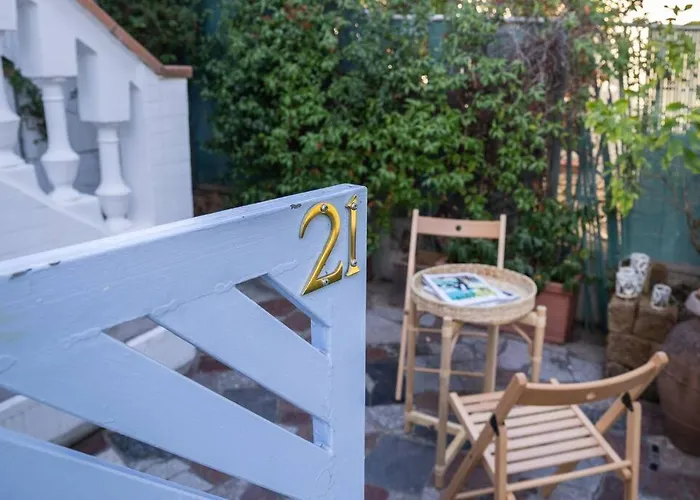 Appartamento Art Of Living 100 Meters From The Sea.