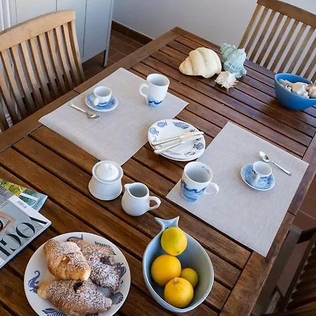 Apartmán Art Of Living 100 Meters From The Sea. *